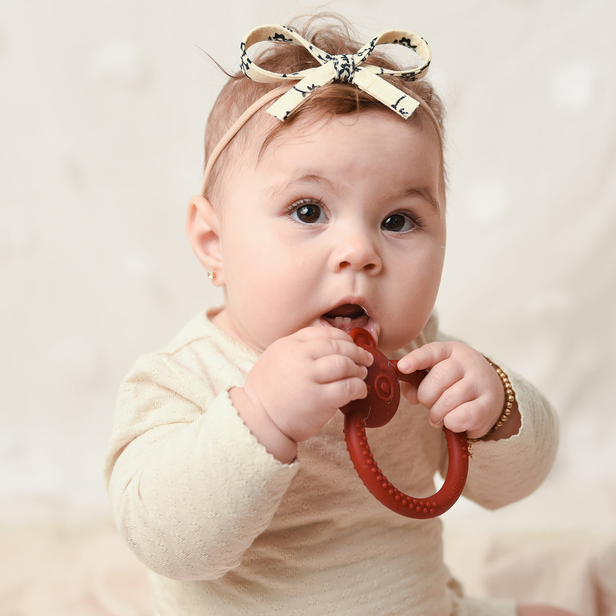 Bebe Bear Teether - Scarlet